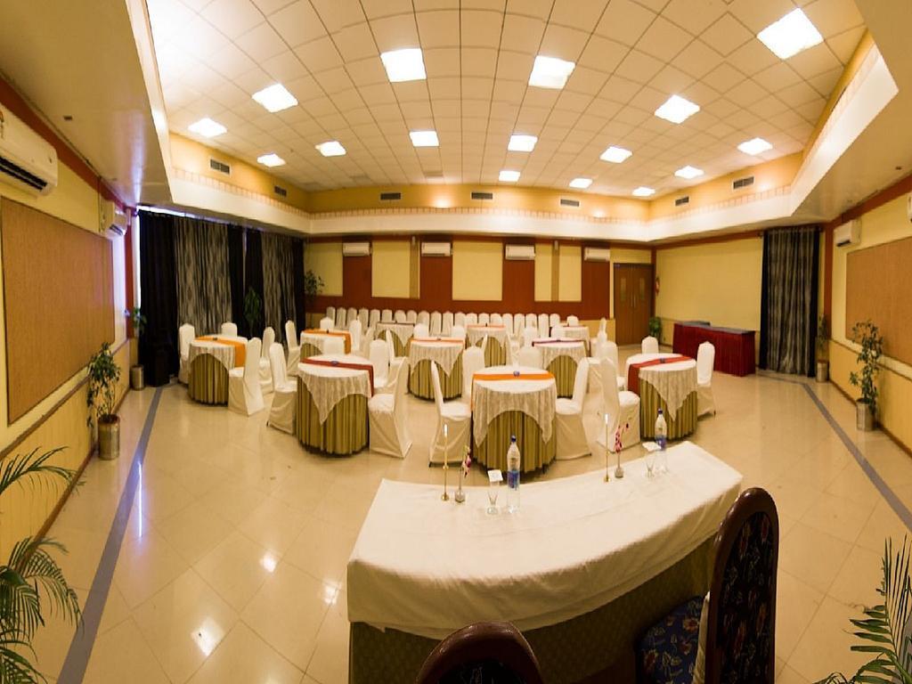 Hotel Lake View Ashok Bhopal Extérieur photo