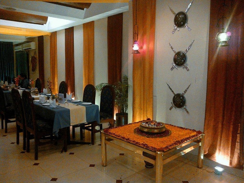 Hotel Lake View Ashok Bhopal Extérieur photo