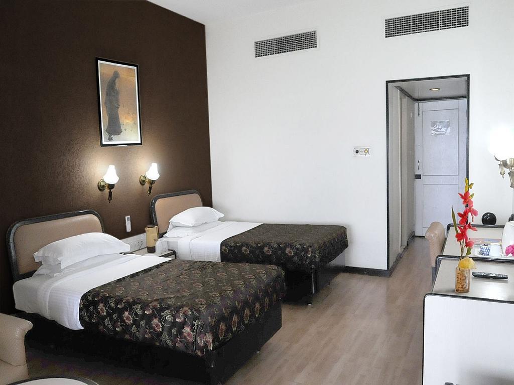 Hotel Lake View Ashok Bhopal Extérieur photo