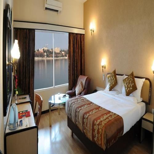 Hotel Lake View Ashok Bhopal Extérieur photo